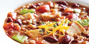Photo de la Recette: SOUPE FROMAGÉE AU POULET ET LÉGUMINEUSES