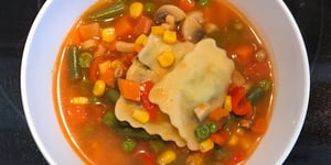 Photo de la Recette: Soupe Légumes, Tomates et Raviolis