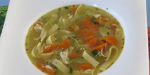 Soupe Poulet et Nouilles avec Fines Herbes et Citron de Campbells