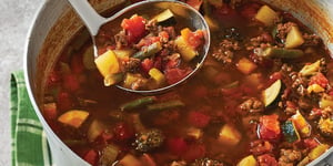 Soupe Vide-Frigo au Boeuf Haché et aux Légumes