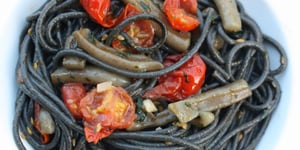 Spaghetti à L'encre de Seiche et aux Encornets