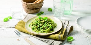 Photo de la Recette: Spaghetti a Pesto Genovese Pignons de Pin et Basilic Frais