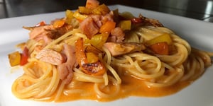 Spaghettini aux Jambon Sauce Champignons et Légumes