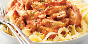 Tagliatelles au Poulet, Sauce Rosée