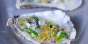 Photo de la Recette: TARTARE D’HUÎTRES AU FRUIT DE LA PASSION