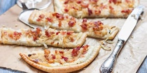 Photo de la Recette: Tarte Flambée au Lard Fumé