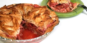 Photo de la Recette: Tarte Phyllo aux Fraises et à la Rhubarbe