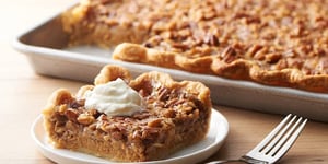 Photo de la Recette: Tarte Rectangulaire à la Citrouille et aux Pacanes