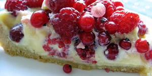 Photo de la Recette: Tarte Sablée Crème Pâtissière à la Vanille et Fruits Rouges du Jardin