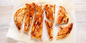 Photo de la Recette: Tartes de Pain Naan aux Poires et au Fromage