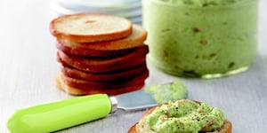 Photo de la Recette: Tartinade de Petits Pois au Fromage à la Crème et Saumon Fumé