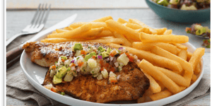 Photo de la Recette: Tilapia à la mexicaine, Pico de Gallo à l’ananas et Superfries