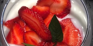 Verrine de Fraises et Yogourt