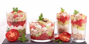 Photo de la Recette: Verrine de Thon Fromage et Concombre au Basilic