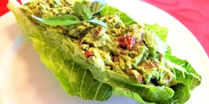 WRAP À LA PURÉE D’AVOCAT