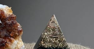 Concours Gagnez une pyramide orgonite en shungite! Concours Gagnez une pyramide orgonite en shungite!