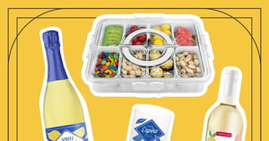 Concours Gagnez un mix de bouteilles Yuzu Tropical et Spritz Limoncello Nicolas Laloux des verres, une boîte apéro et un éventail! Concours Gagnez un mix de bouteilles Yuzu Tropical et Spritz Limoncello Nicolas Laloux des verres, une boîte apéro et un éventail!
