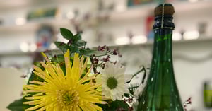 Concours Gagnez un vin mousseux Saute-Bouchon Vouvray + un bouquet de fleurs signé Charlot !