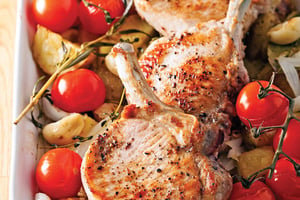 Côtelettes de Porc et Légumes Rôtis