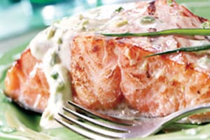 SAUMON AU MIEL ET À LA MOUTARDE