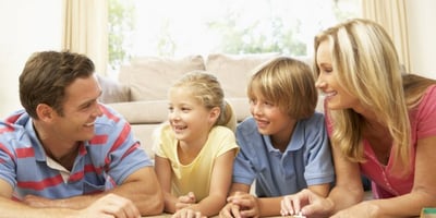 10 Activités à L'intérieur pour que les Enfants se Défoulent 10 Activités à L'intérieur pour que les Enfants se Défoulent