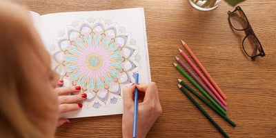 10 Items Bien-être pour T'occuper tout en Réduisant Ton Stress 10 Items Bien-être pour T'occuper tout en Réduisant Ton Stress