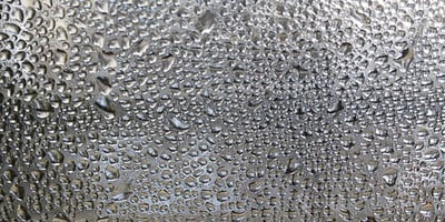 10 Trucs contre la Condensation sur les Fenêtres