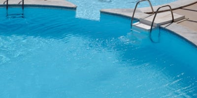 4 Conseils pour L’entretien de Votre Piscine