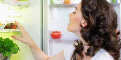 5 Astuces pour Désodoriser un Réfrigérateur
