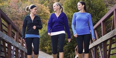 5 Raisons Pourquoi il est Préférable de Marcher que de Courir