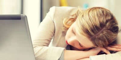 6 Astuces pour Tenir Après une Nuit sans Sommeil