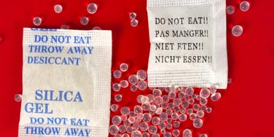 7 Raisons de ne Jamais Jeter ces Petits Sachets