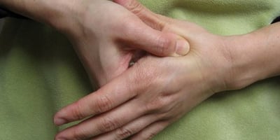 Ces Points qui font Disparaître les Maux de Tête