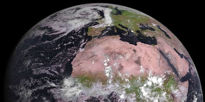 LA TERRE A DÉPASSÉ LES CAPACITÉS DE SES RESSOURCES NATURELLES LA TERRE A DÉPASSÉ LES CAPACITÉS DE SES RESSOURCES NATURELLES