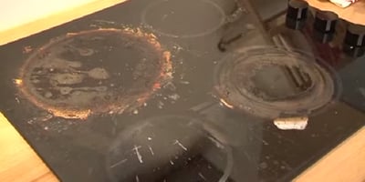 Nettoyer la Cuisinière en Céramique!