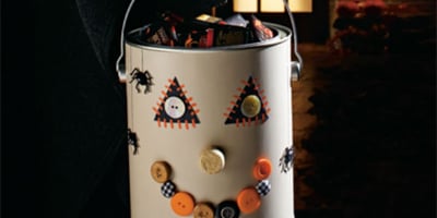 On Bricole un Seau à Bonbons d'Halloween