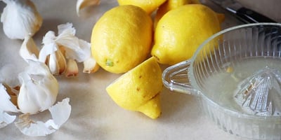 Remède à l’Ail et au Citron qui Cible la Graisse du Ventre