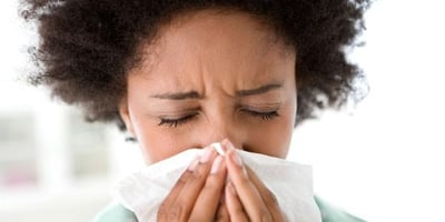 Allergies Saisonnières : Reconnaître et Diminuer les Symptômes