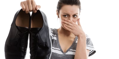 Astuces Contre les Odeurs de Pieds Astuces Contre les Odeurs de Pieds