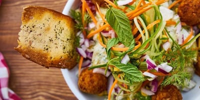 Astuces pour Cuisiner plus Rapidement ses Plats