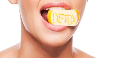 Détoxifier Votre Corps Chaque Jour avec ses 7 Aliments !