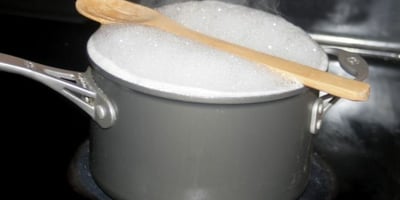 Éviter le Débordement de la Casserole