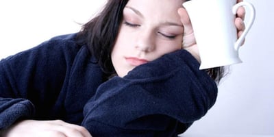 LA FATIGUE CHRONIQUE SE SOIGNE EN L'ACCEPTANT LA FATIGUE CHRONIQUE SE SOIGNE EN L'ACCEPTANT