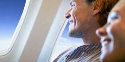 Peur en Avion : 3 Stages pour Vaincre sa Phobie Peur en Avion : 3 Stages pour Vaincre sa Phobie