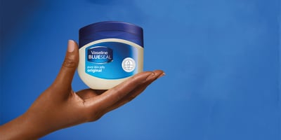 19 Utilisations de la Vaseline que vous Ignorez 19 Utilisations de la Vaseline que vous Ignorez