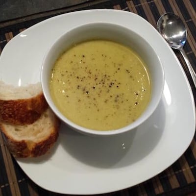 Potage brocoli chou fleur cheddar top
