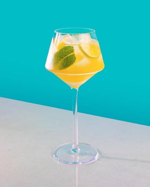Sangria au Sirop de Fruit de la Passion