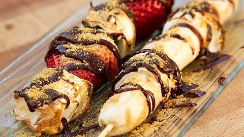 Brochettes de Fruits et Guimauves sur le BBQ