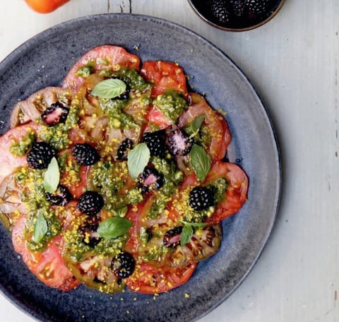 Carpaccio de Tomates au Pesto de Pistaches