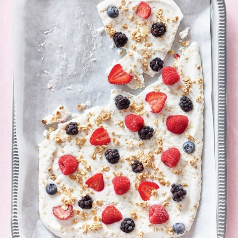 Écorces de Yogourt Glacé au Granola